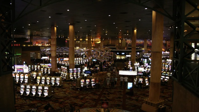 J88 game bài đổi thưởng app - Casino Trực Tuyến Uy Tín | game casino,  gambling,  las vegas,  casino,  america,  lighting,  casino,  casino,  casino,  casino,  casino